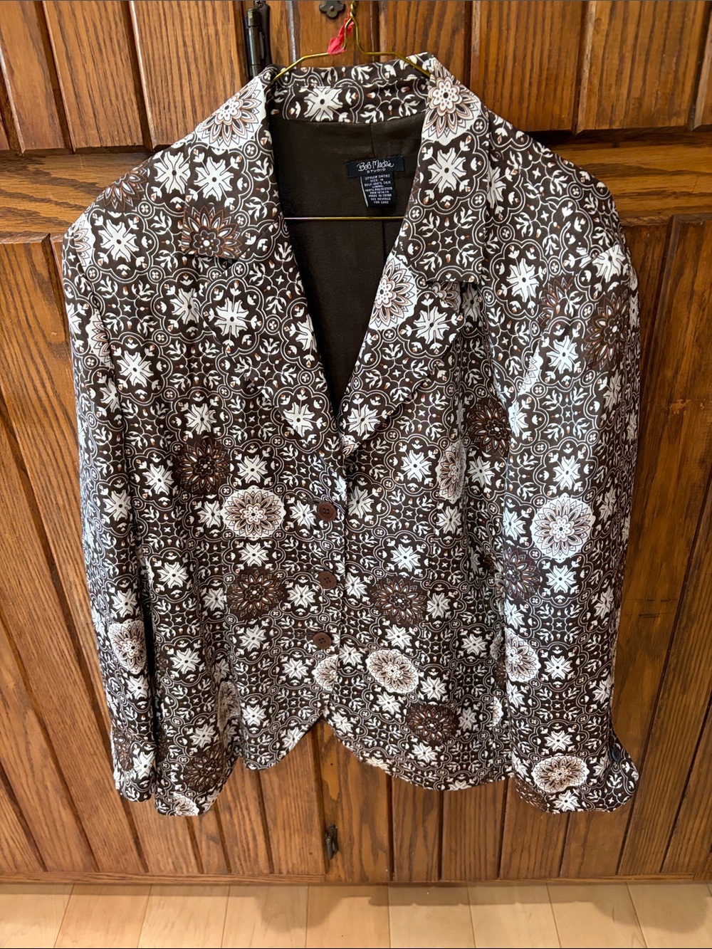 Bob Mackie Brown and White Patterned Blazer 100% silk Size 16